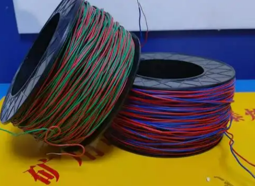 灞桥放炮线的主要材质有哪些？不同材质的适用场景有何区别？